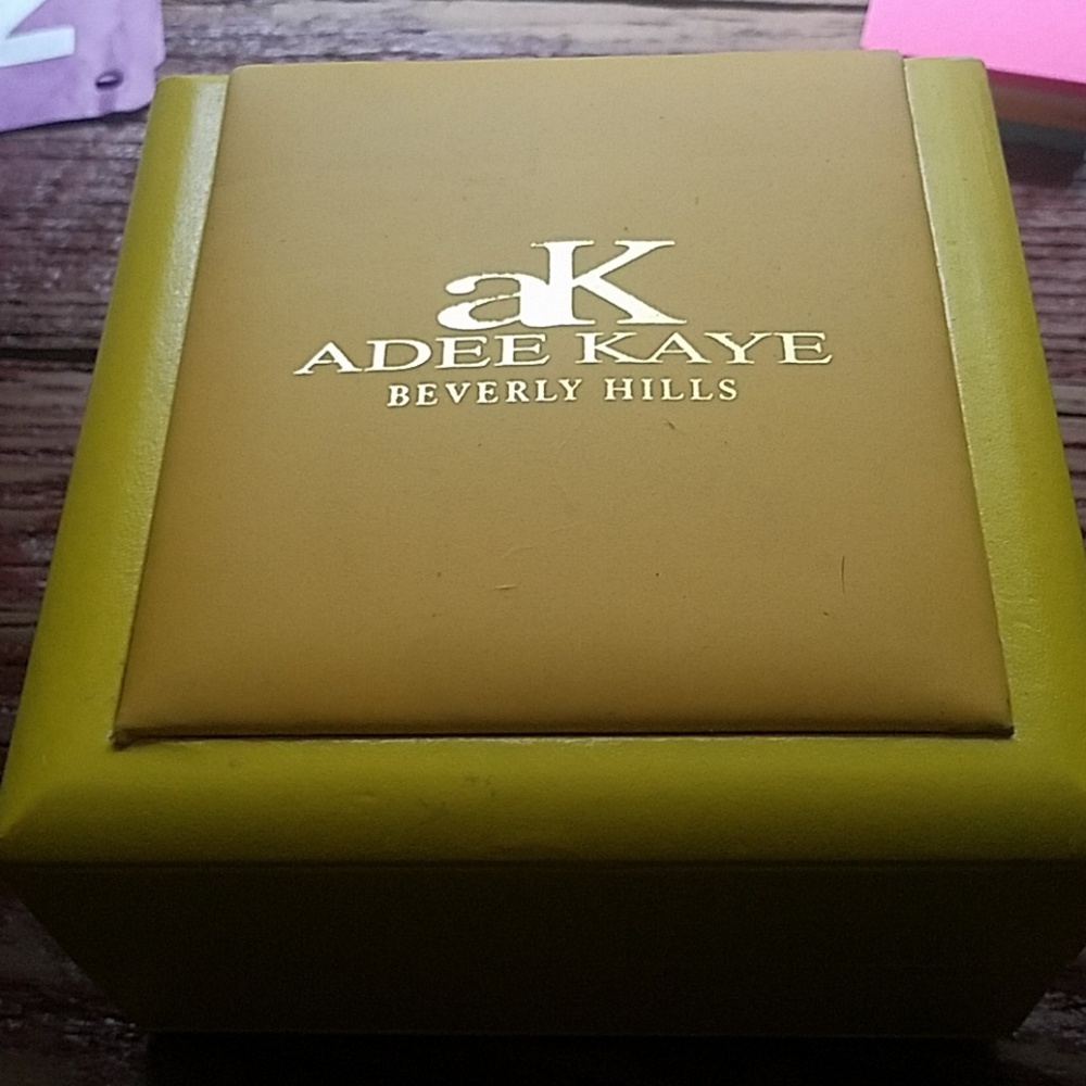 Adee Kaye Watch - Picture 4 of 4